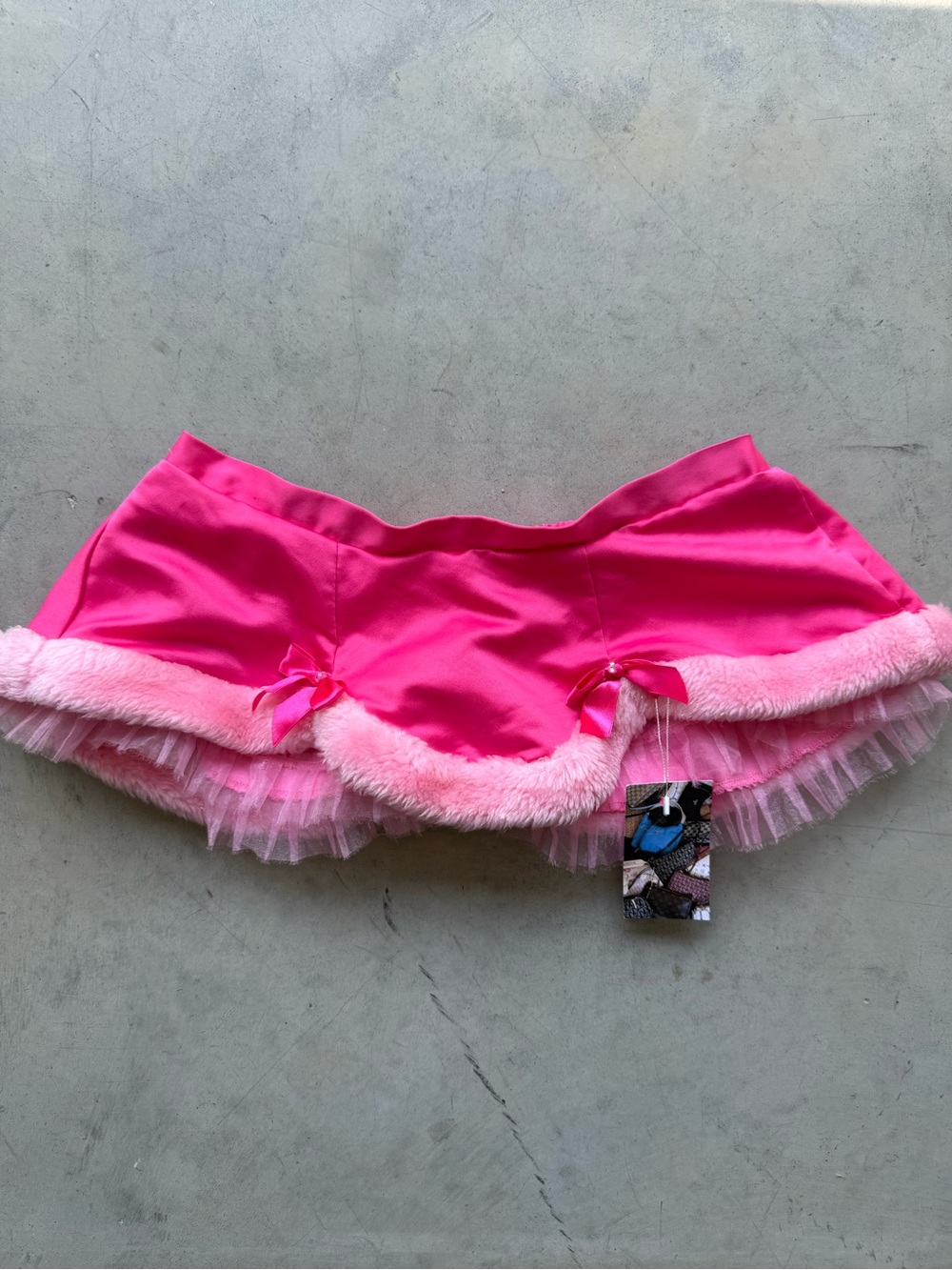 vintage victoria’s secret santa skirt